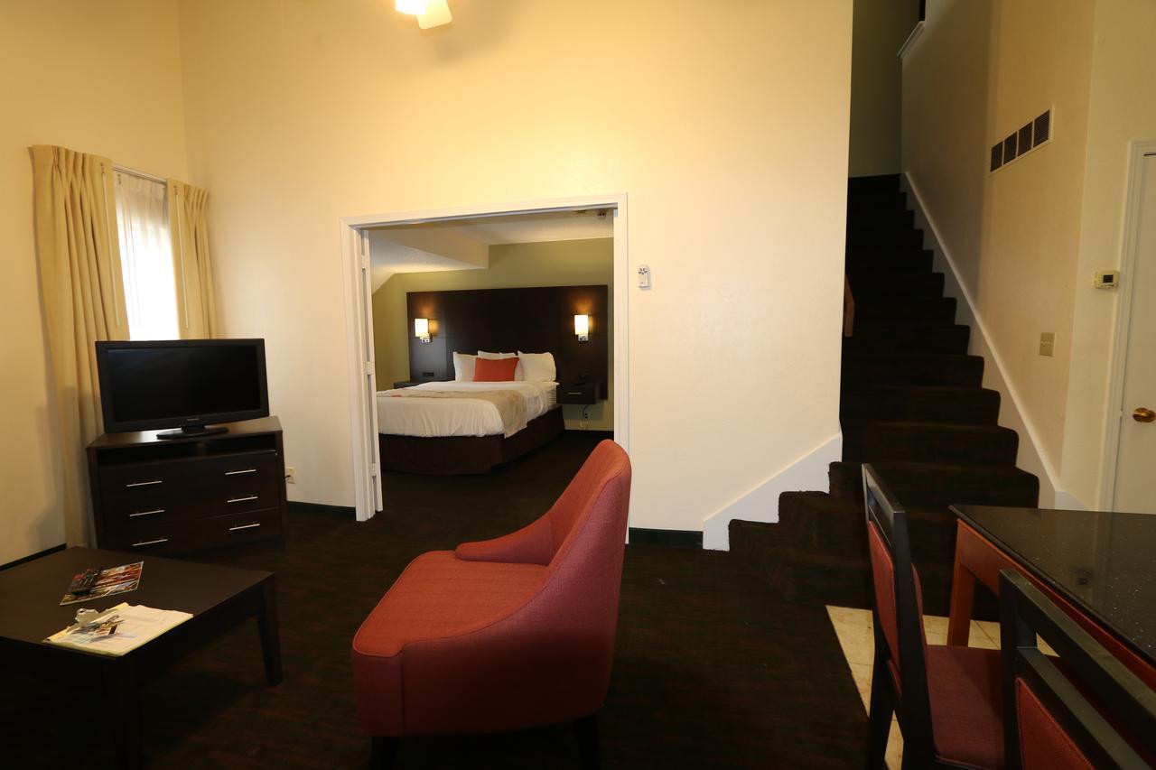 Fairbridge Inn & Suites - Akron Copley Township - West Εξωτερικό φωτογραφία
