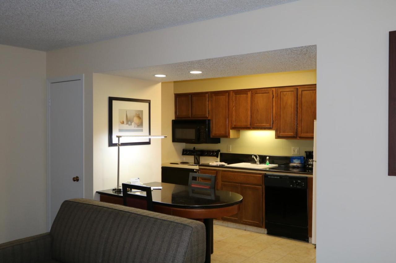 Fairbridge Inn & Suites - Akron Copley Township - West Δωμάτιο φωτογραφία